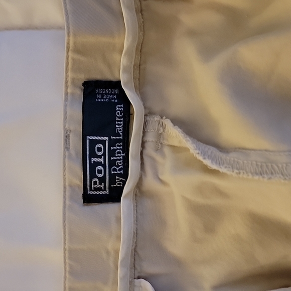 Polo Ralph Lauren Shorts - Picture 2 of 2